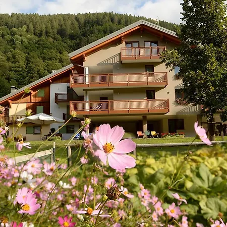 La Casa Al Noce Mezzana (Trentino Alto Adige)